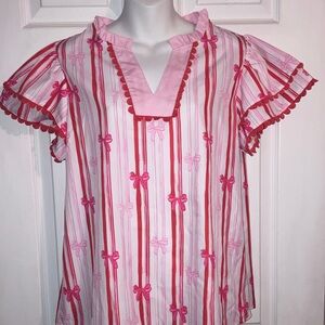 Women’s Ric-Rac Trim Sleeve Pink & Red Bow Stripe Ruffle Sleeve Blouse L New